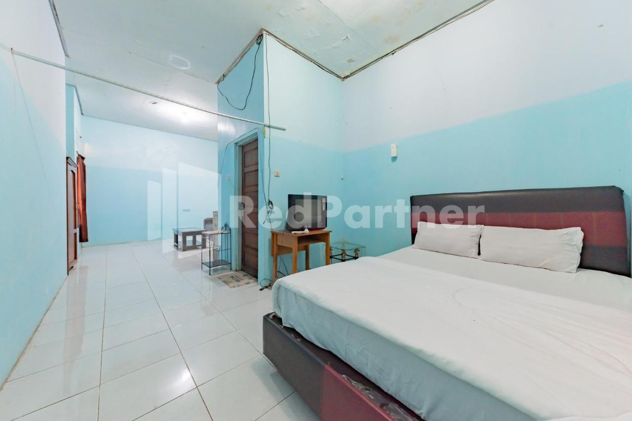 Ana Guest House Syariah Mitra Reddoorz Banjarbaru Exterior foto